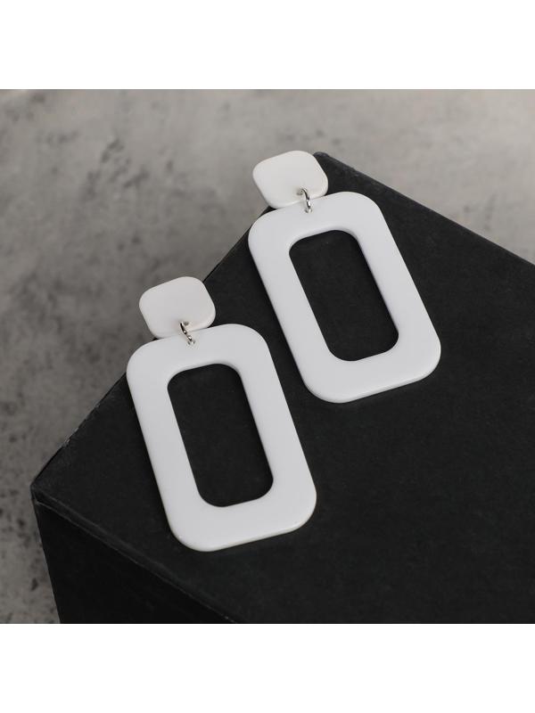 Серьги пластик 