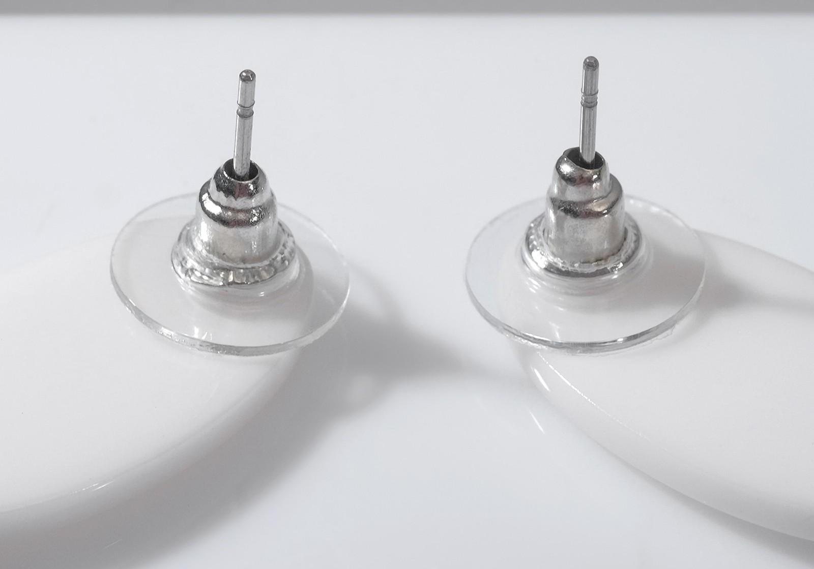 Серьги пластик 