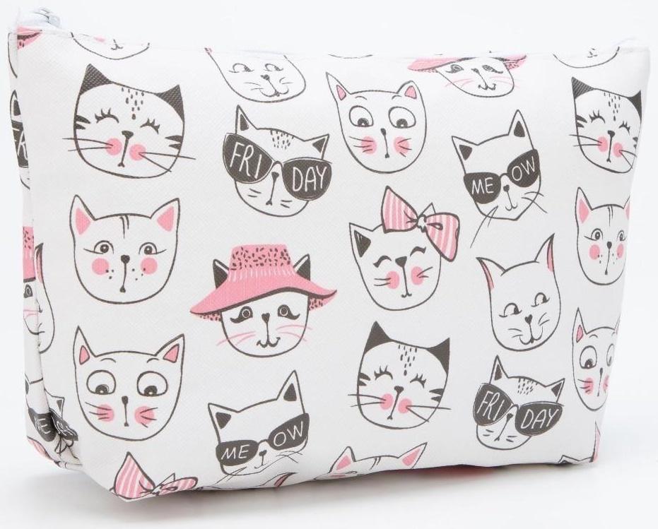 Косметичка на молнии, цвет белый