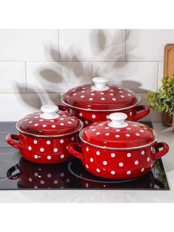 Набор кастрюль «Моника», 3 предмета: 1,5 л, 2 л, 3 л, эмалированные крышки, индукция, цвет красный