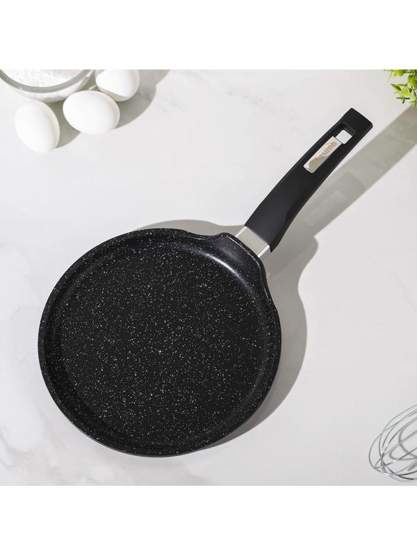 Сковорода блинная «Гранит Black», d=22 см, пластиковая ручка, антипригарное покрытие, цвет чёрный