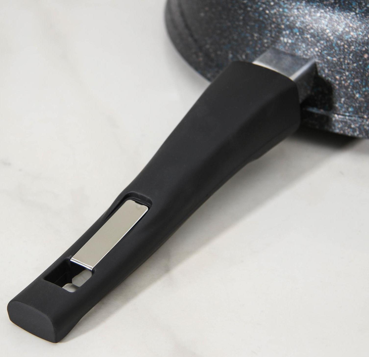 Сковорода «Гранит Star», d=28 см, съёмная ручка, антипригарное покрытие, цвет чёрный