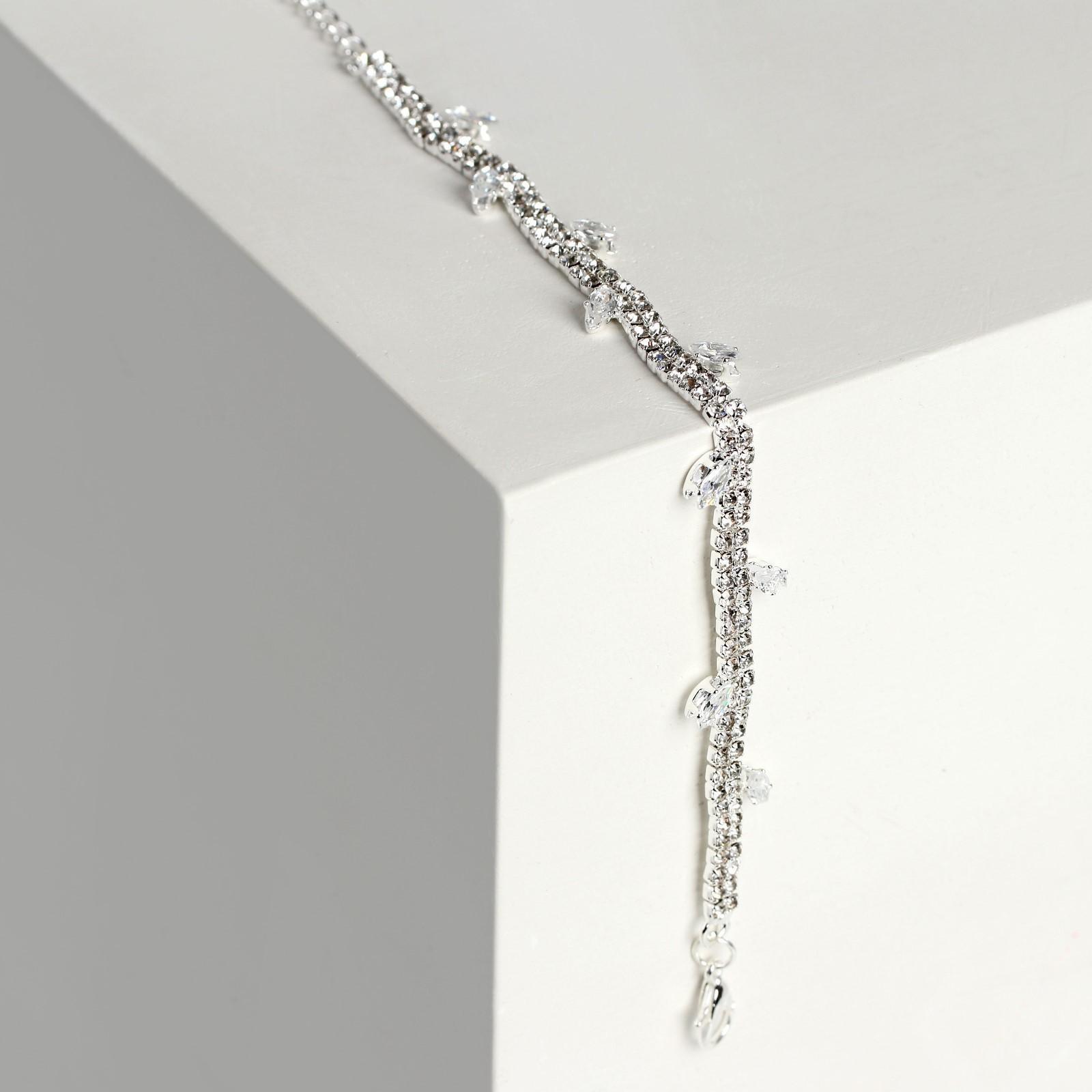 Браслет со стразами 