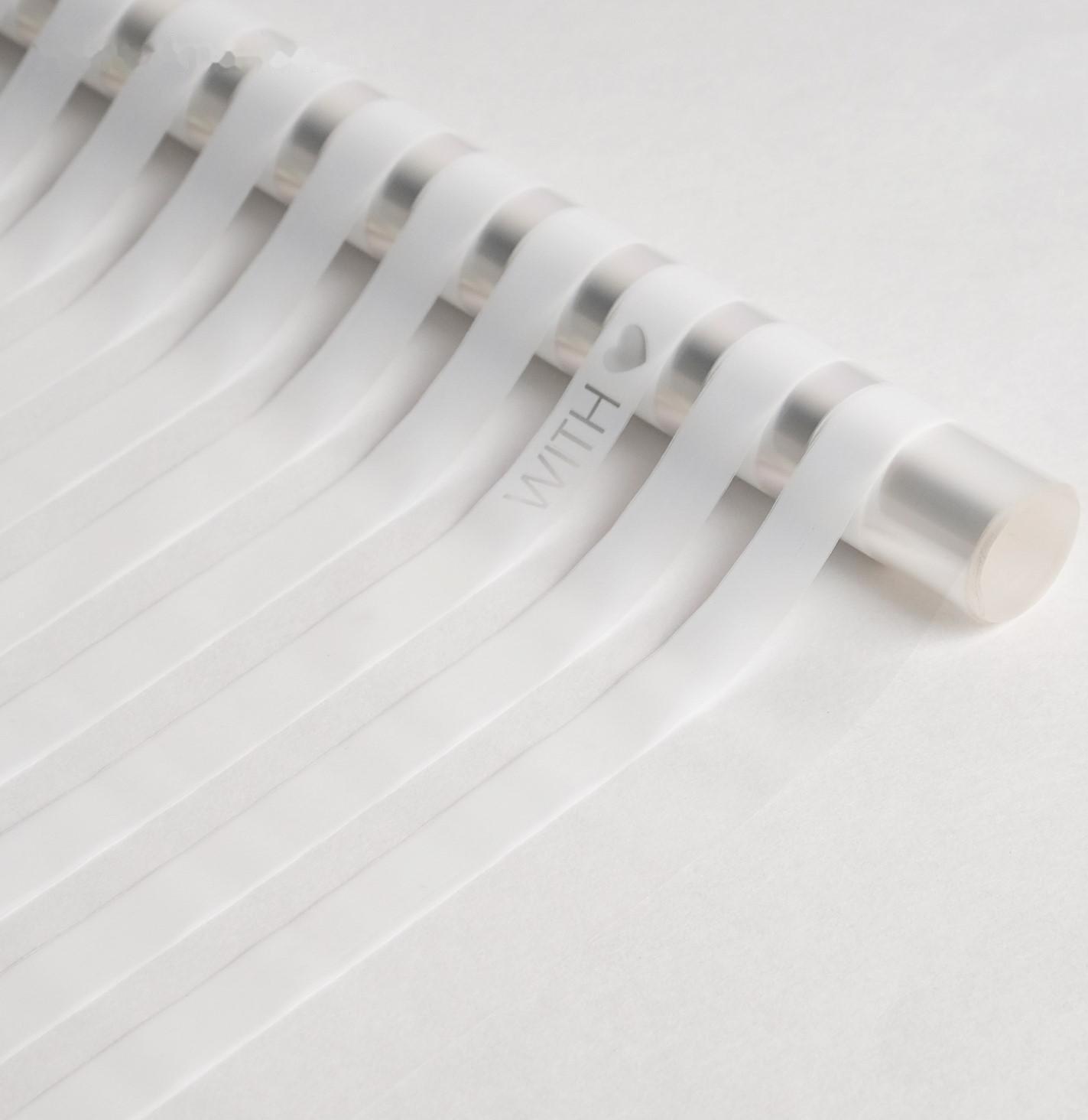 Пленка глянцевая «Полоска», 0,6 х 8 м