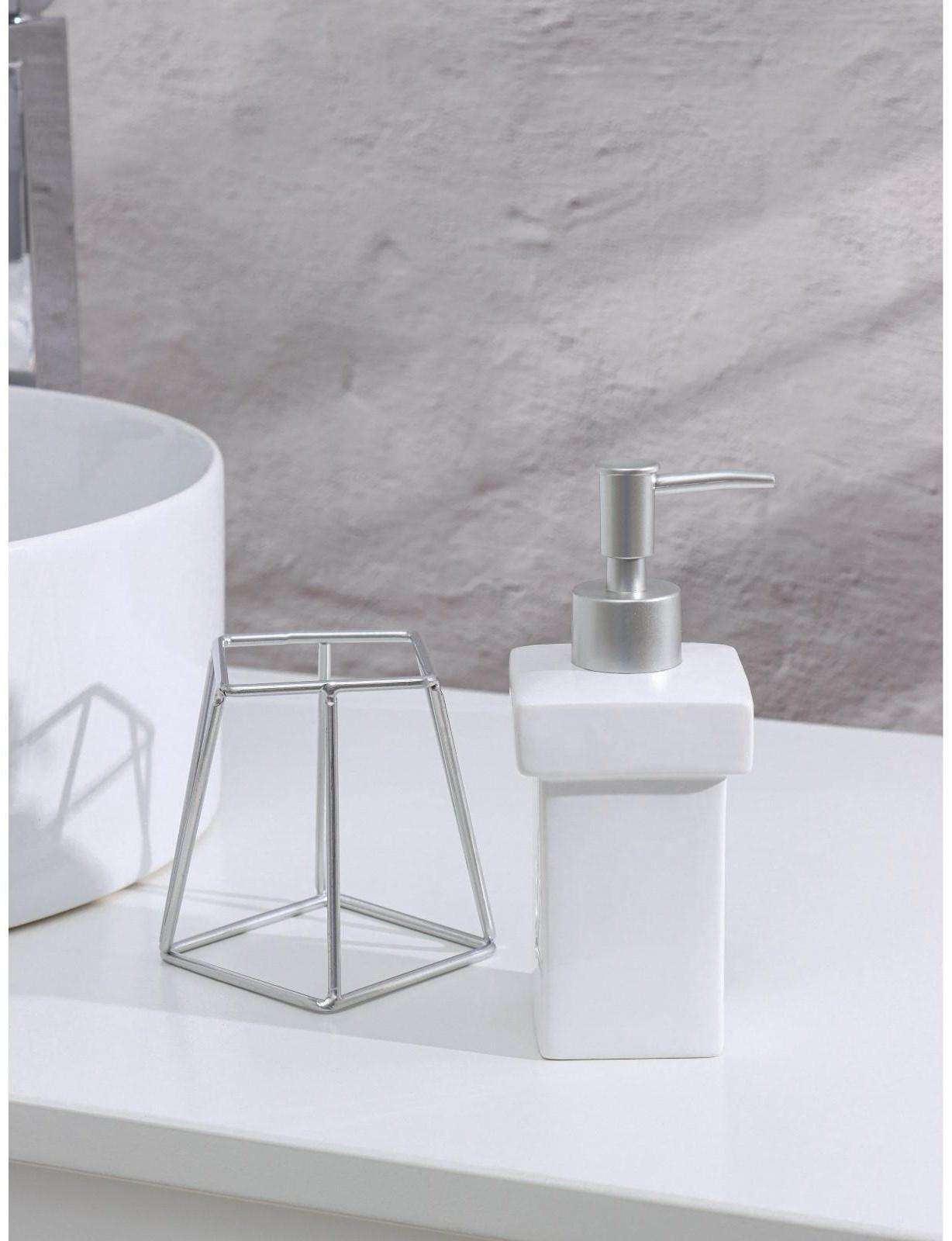 Дозатор для жидкого мыла на подставке SAVANNA «Геометрика», 250 мл, цвет серебристый