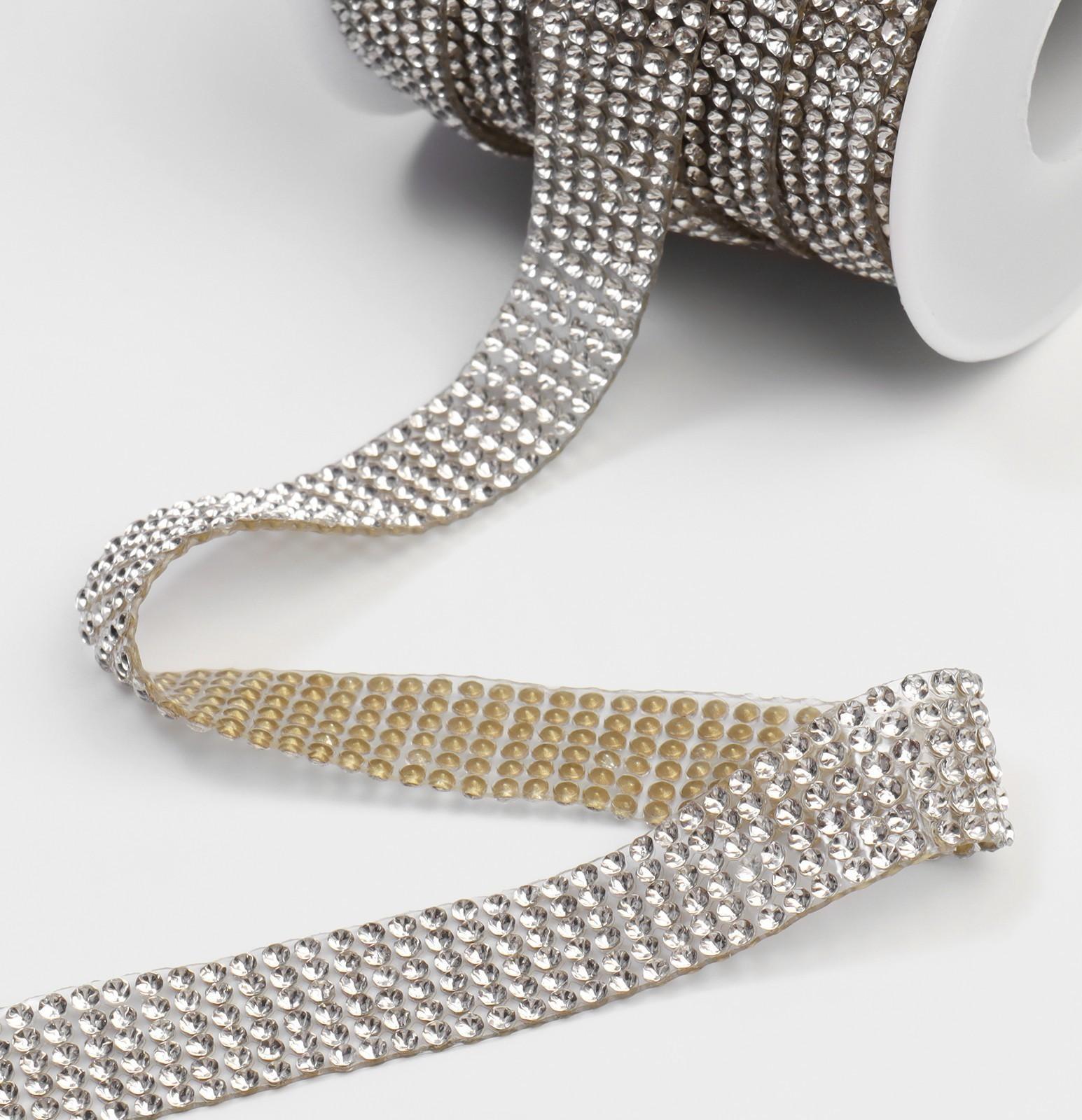 Стразы термоклеевые, ширина - 15 мм, 4,5 ± 0,5 м, цвет серебряный