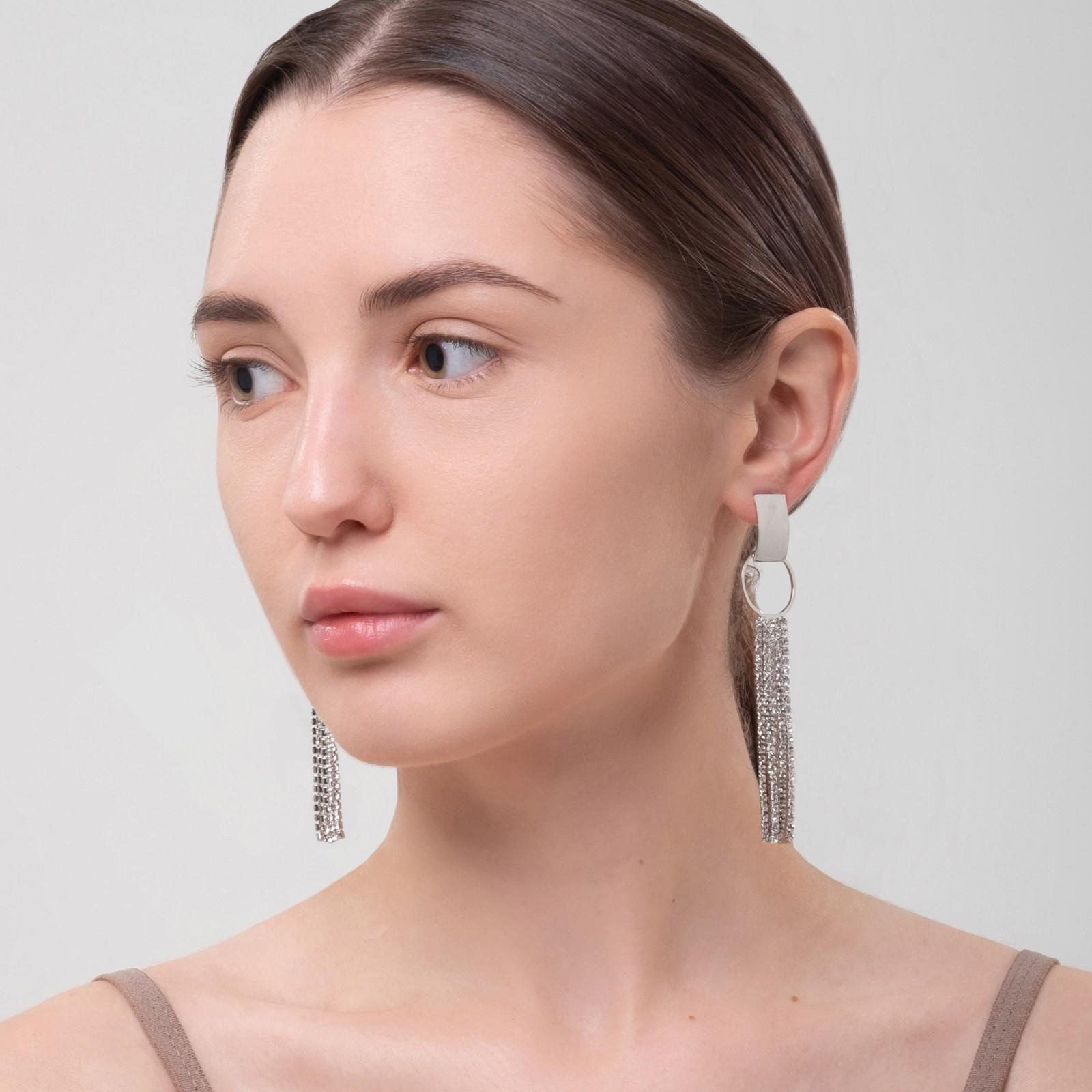 Серьги висячие со стразами 