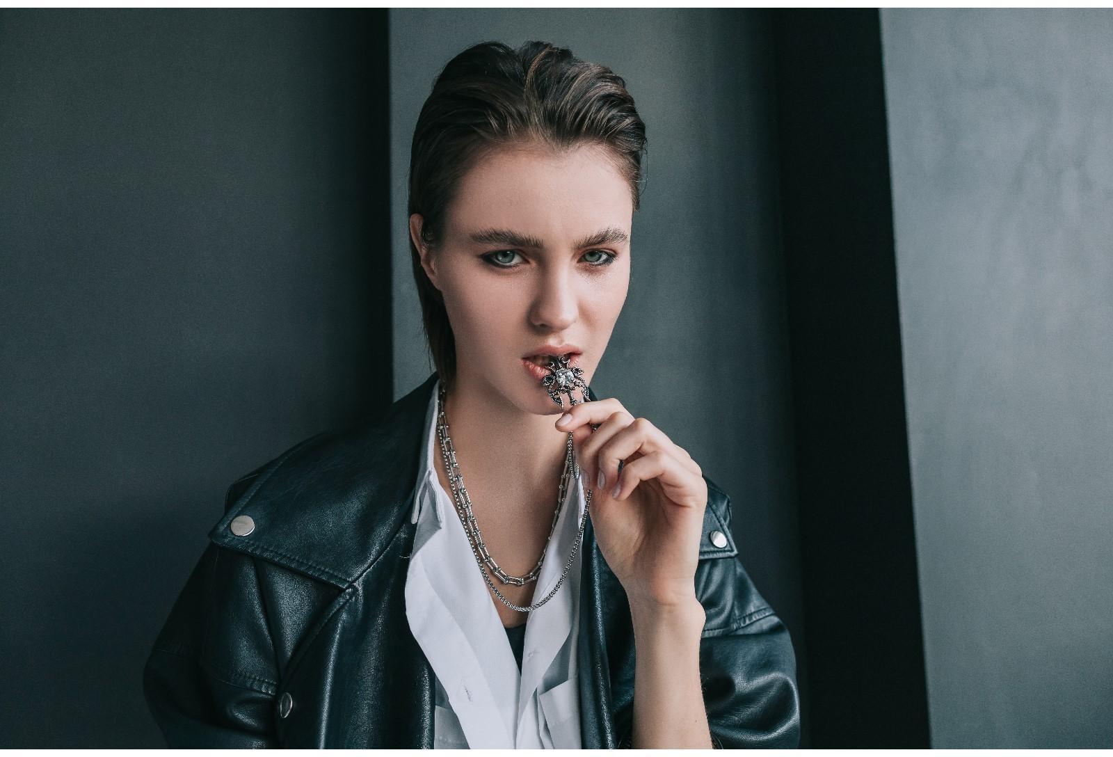 Кулон унисекс 