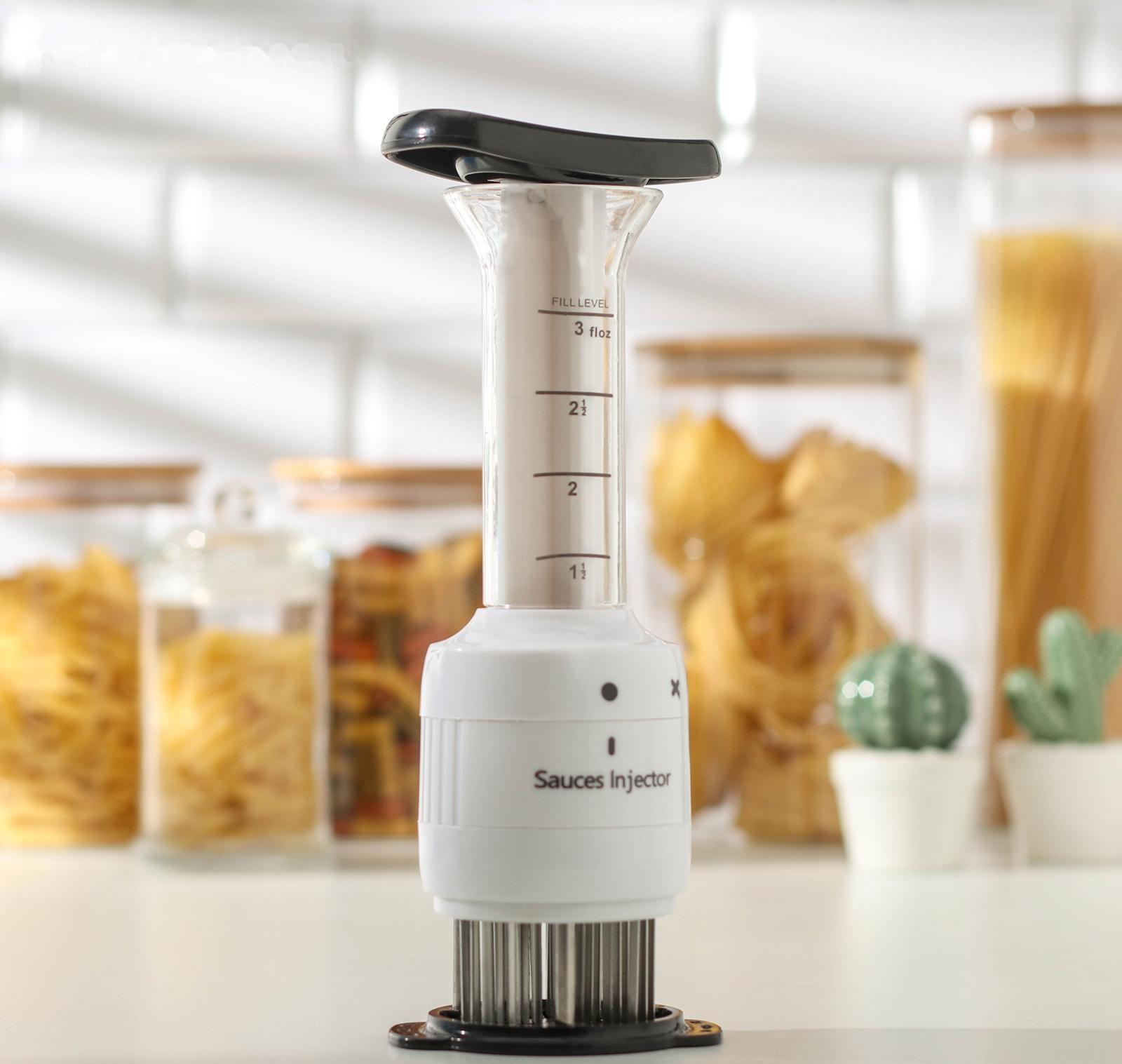 Тендерайзер для мяса 2 в 1 Magistro: отбивание мяса + шприц с маринадом