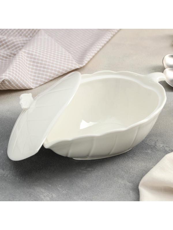 Супница керамическая «Лист», 26×17×12 см, цвет белый