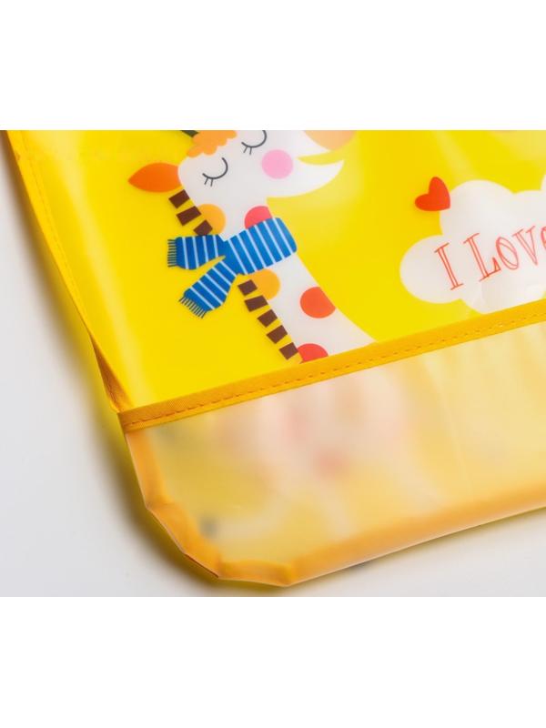 Нагрудник для кормления «Жираф» непромокаемый на кнопке, с карманом, цвет желтый