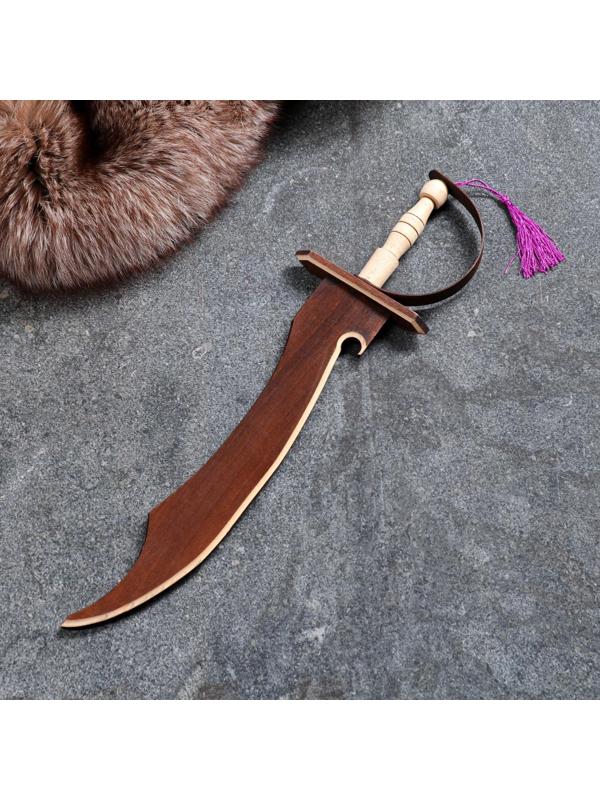 Сувенирное деревянное оружие 