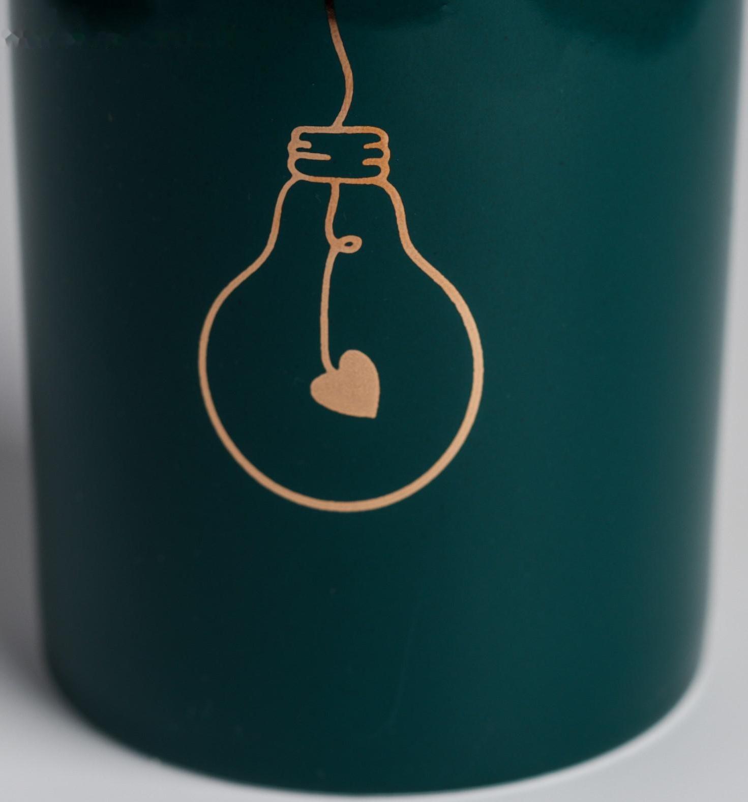 Керамическое кашпо с тиснением «Лампочка», 8 х 9,5 см