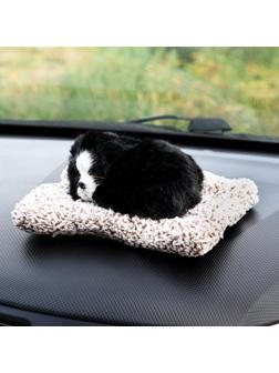 Игрушка на панель авто, собака на подушке, черный окрас