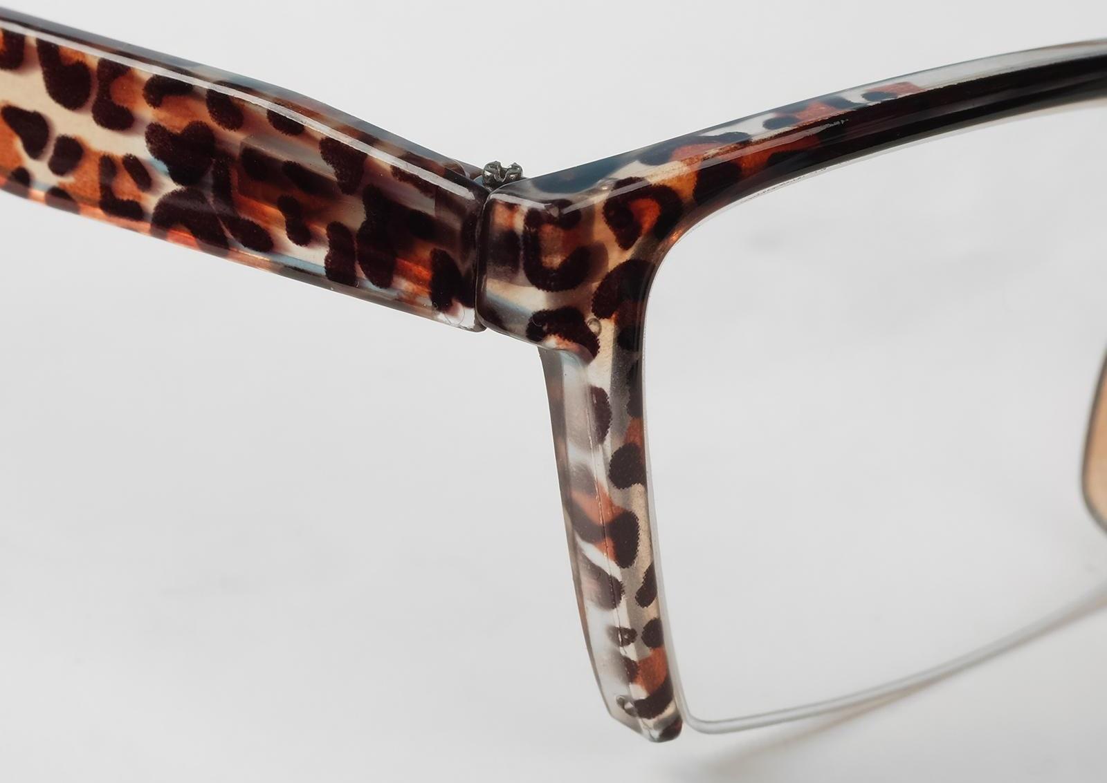 Готовые очки Восток 6636, цвет коричневый, отгибающаяся дужка, -2,5