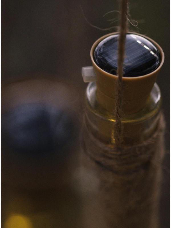 Гирлянда «Нить» 2 м роса с пробкой, IP44, серебристая нить, 20 LED, свечение тёплое белое, солнечная батарея