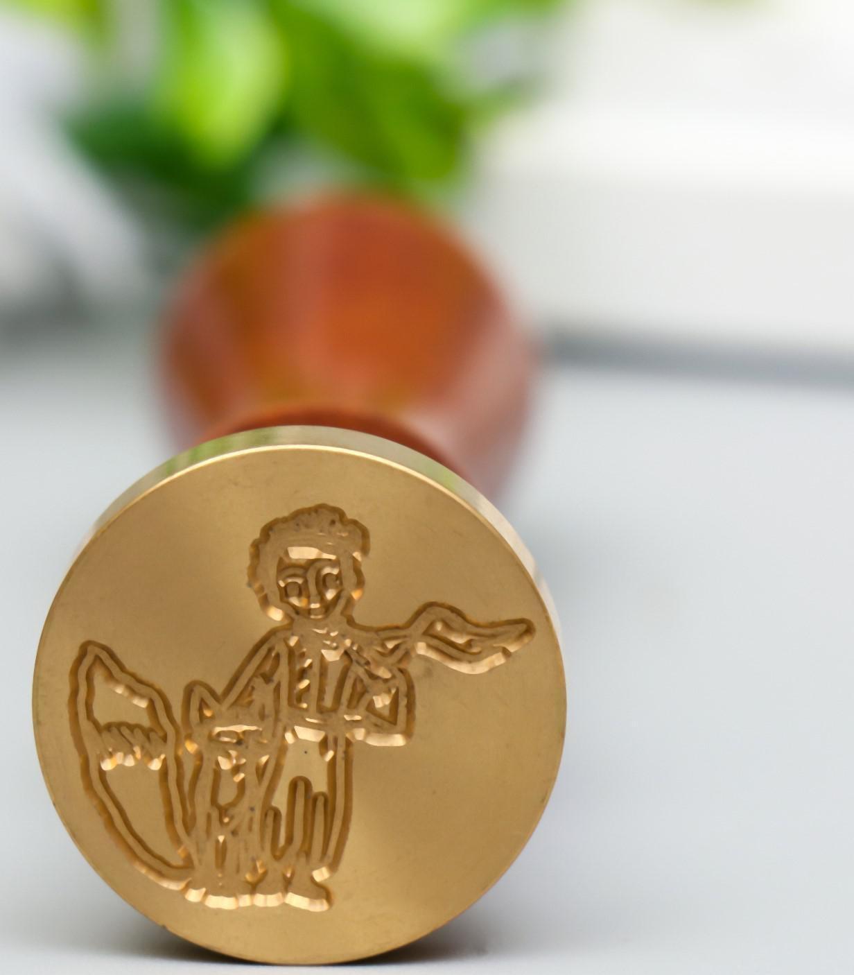 Печать для сургуча с деревянной ручкой 