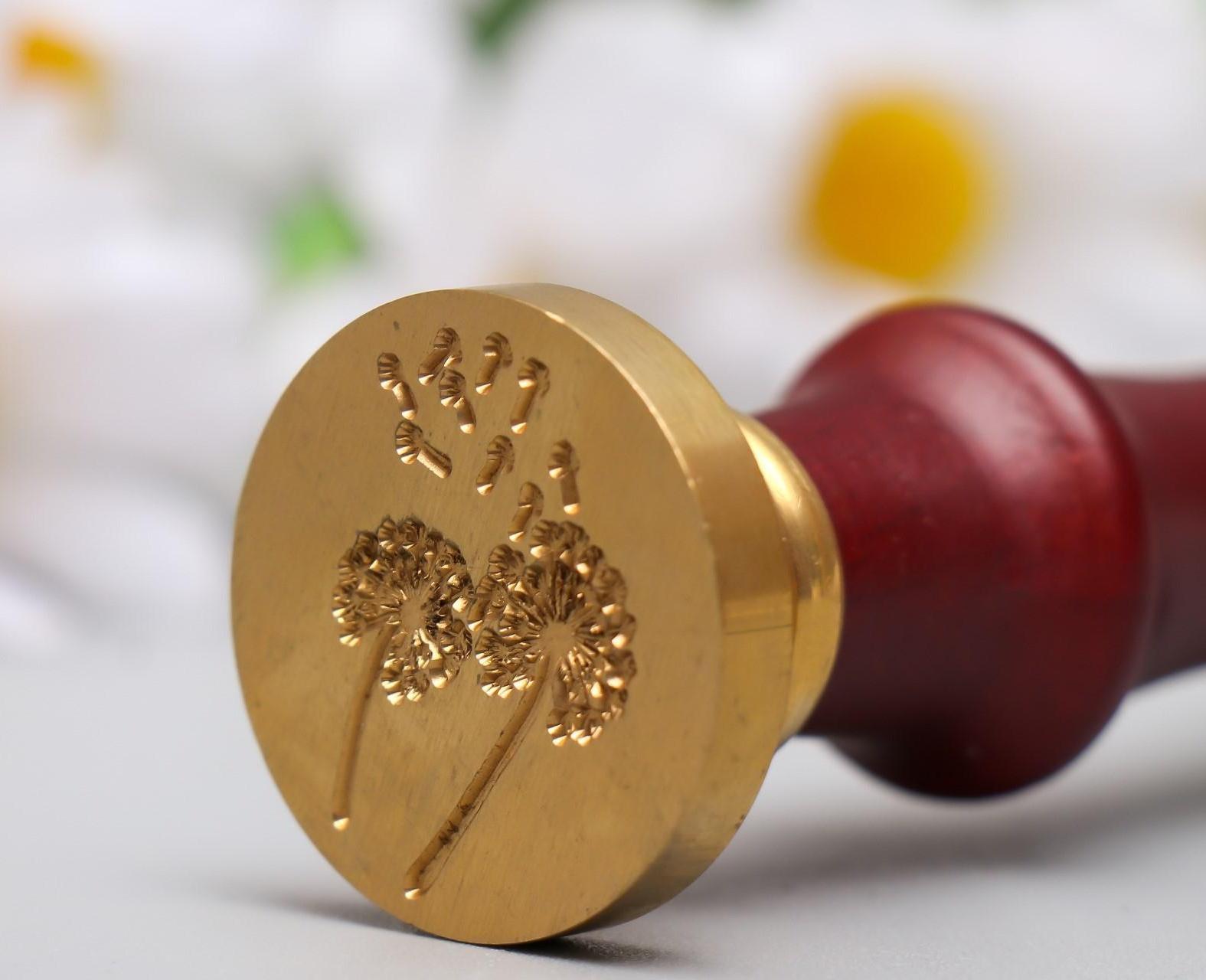 Печать для сургуча с деревянной ручкой 