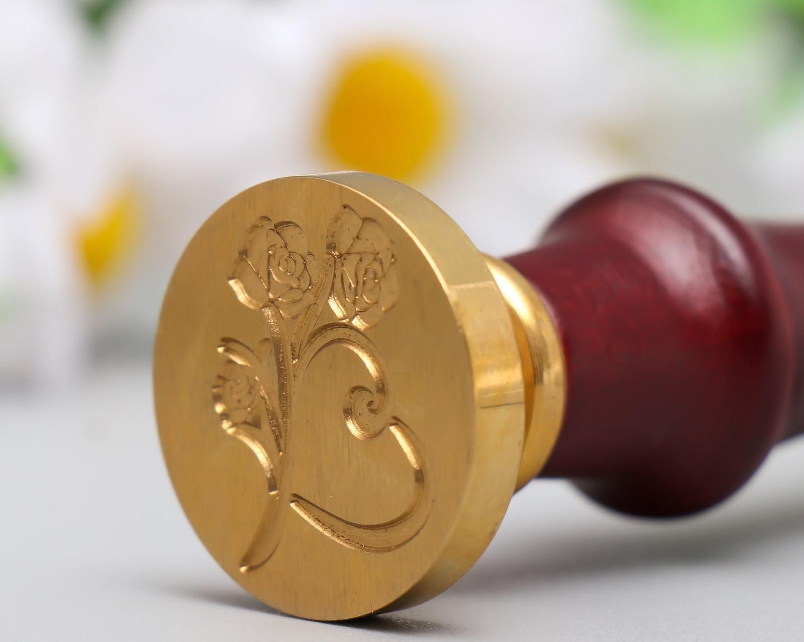 Печать для сургуча с деревянной ручкой 