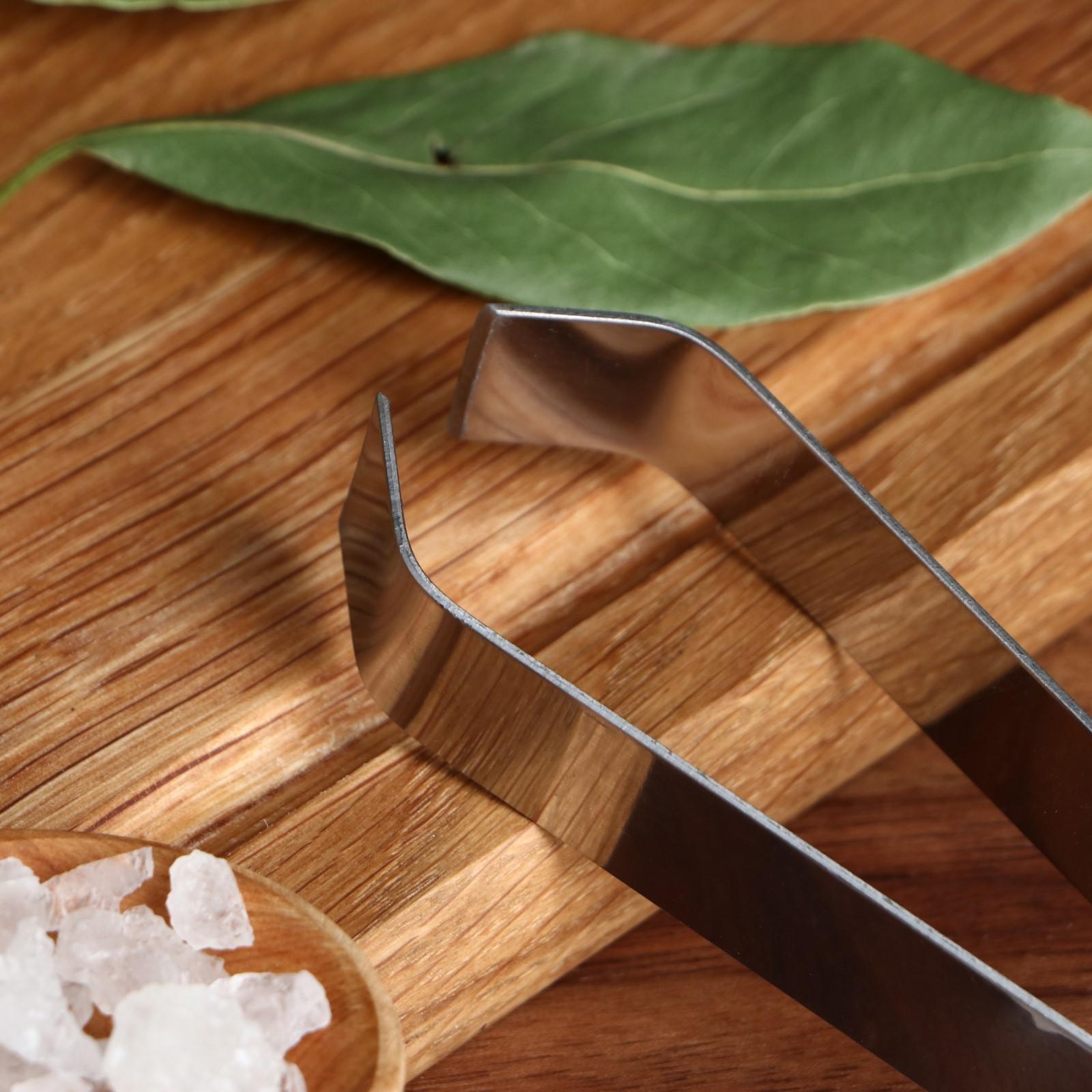 Пинцет для удаления костей из рыбы 