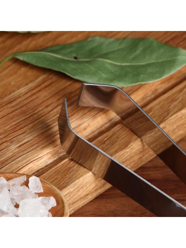 Пинцет для удаления костей из рыбы 