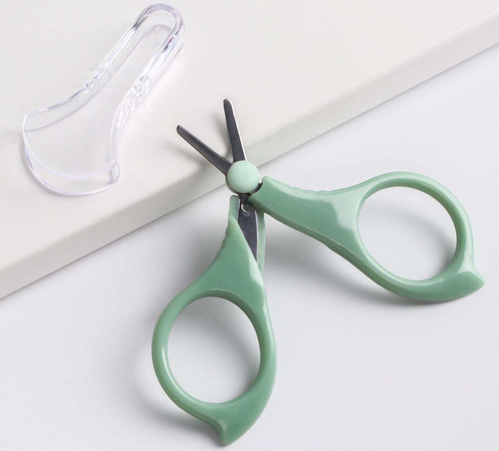 Ножницы детские, маникюрные, с колпачком, цвет зеленый