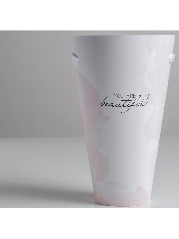 Переноска круглая на лентах «You are beautiful», 15 × 23.3 × 7.5 см, Ø 15 см