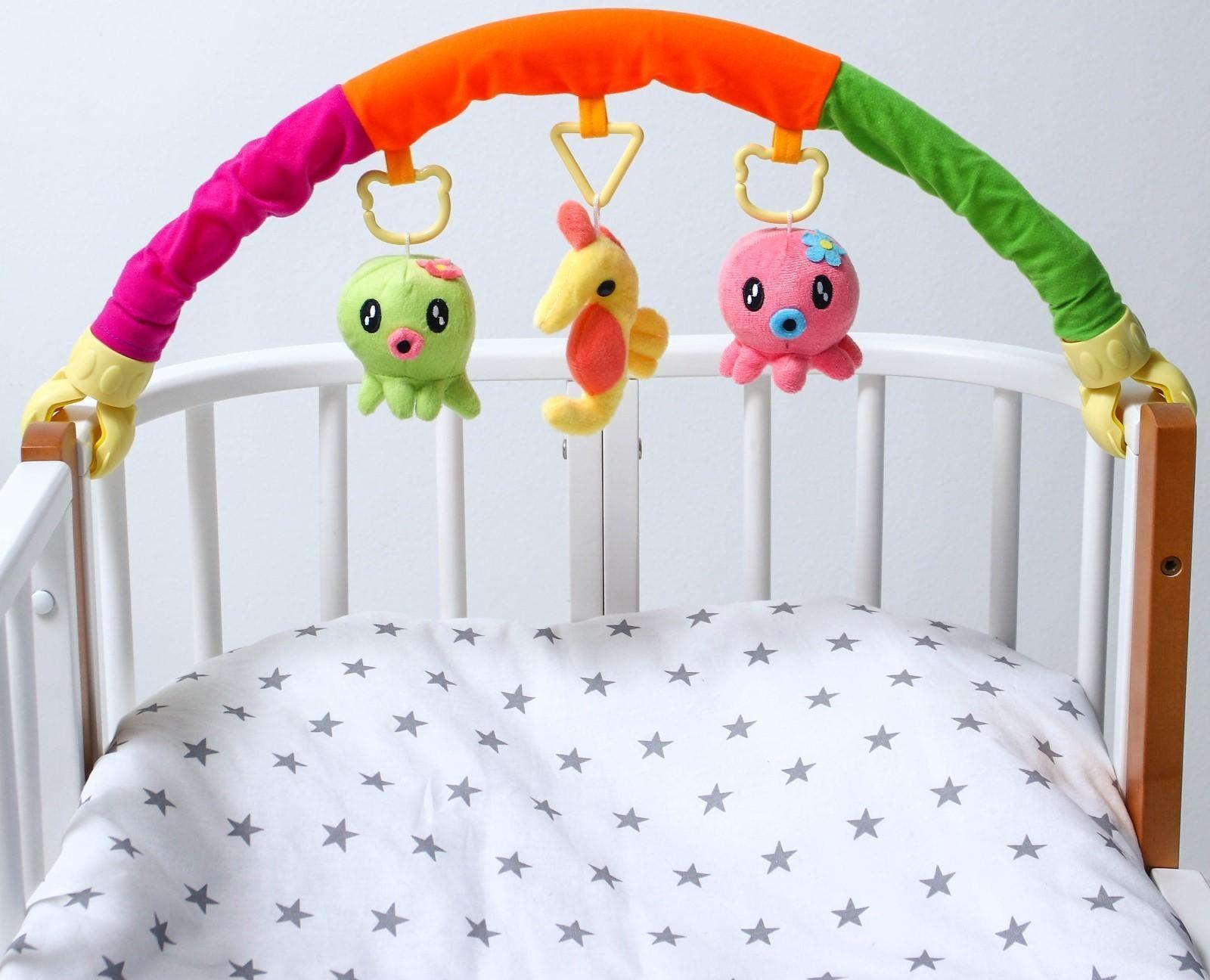 Дуга игровая мягкая на коляску/кроватку «Осьминожки», 3 игрушки, МИКС, р-р 24-84