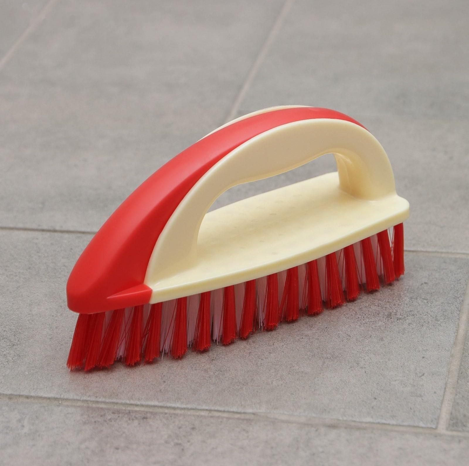 Щётка-утюжок Доляна, 17×6×8,5 см, цвет МИКС