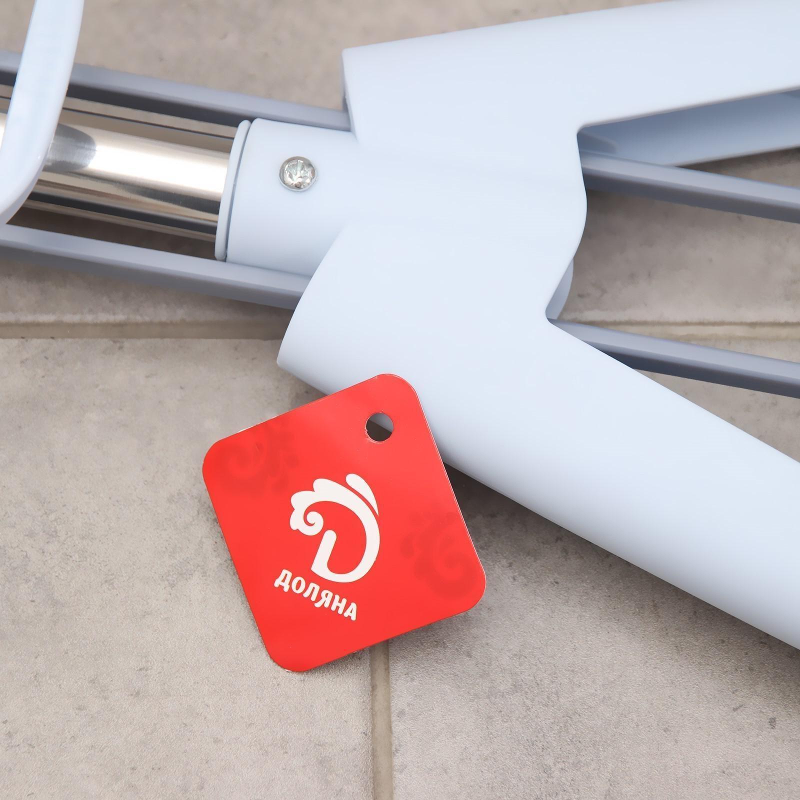 Швабра для мытья пола со складным отжимом Доляна, насадка ПВА 28×6 см, телескопическая стальная ручка 105-135 см