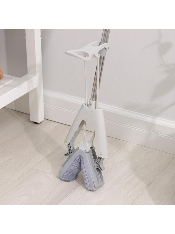 Швабра для мытья пола со складным отжимом Доляна, насадка ПВА 28×6 см, телескопическая стальная ручка 105-135 см