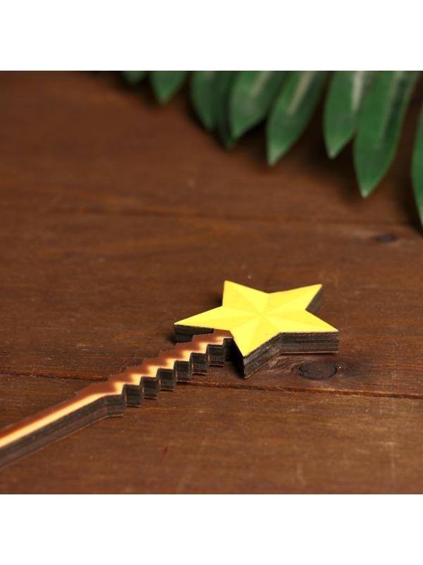 Сувенир из дерева 