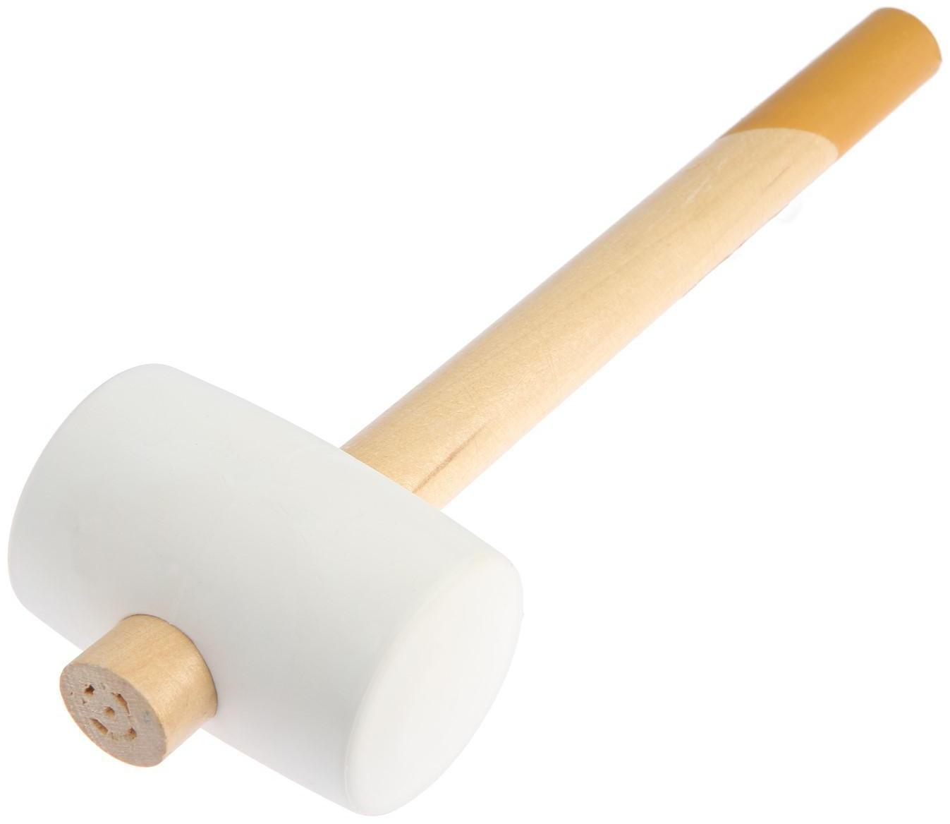 Киянка ТУНДРА, деревянная рукоятка, белая резина, 65 мм, 600 г