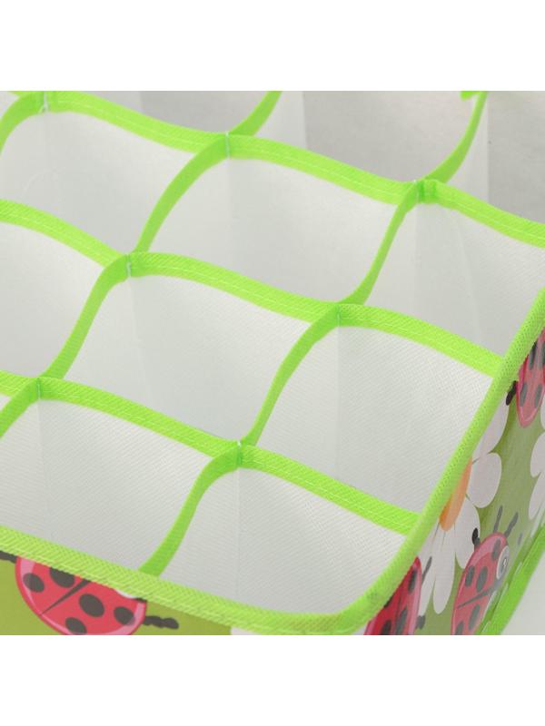 Органайзер для хранения белья Доляна «Божьи коровки», 16 отделений, 32×32×12 см, цвет зелёный