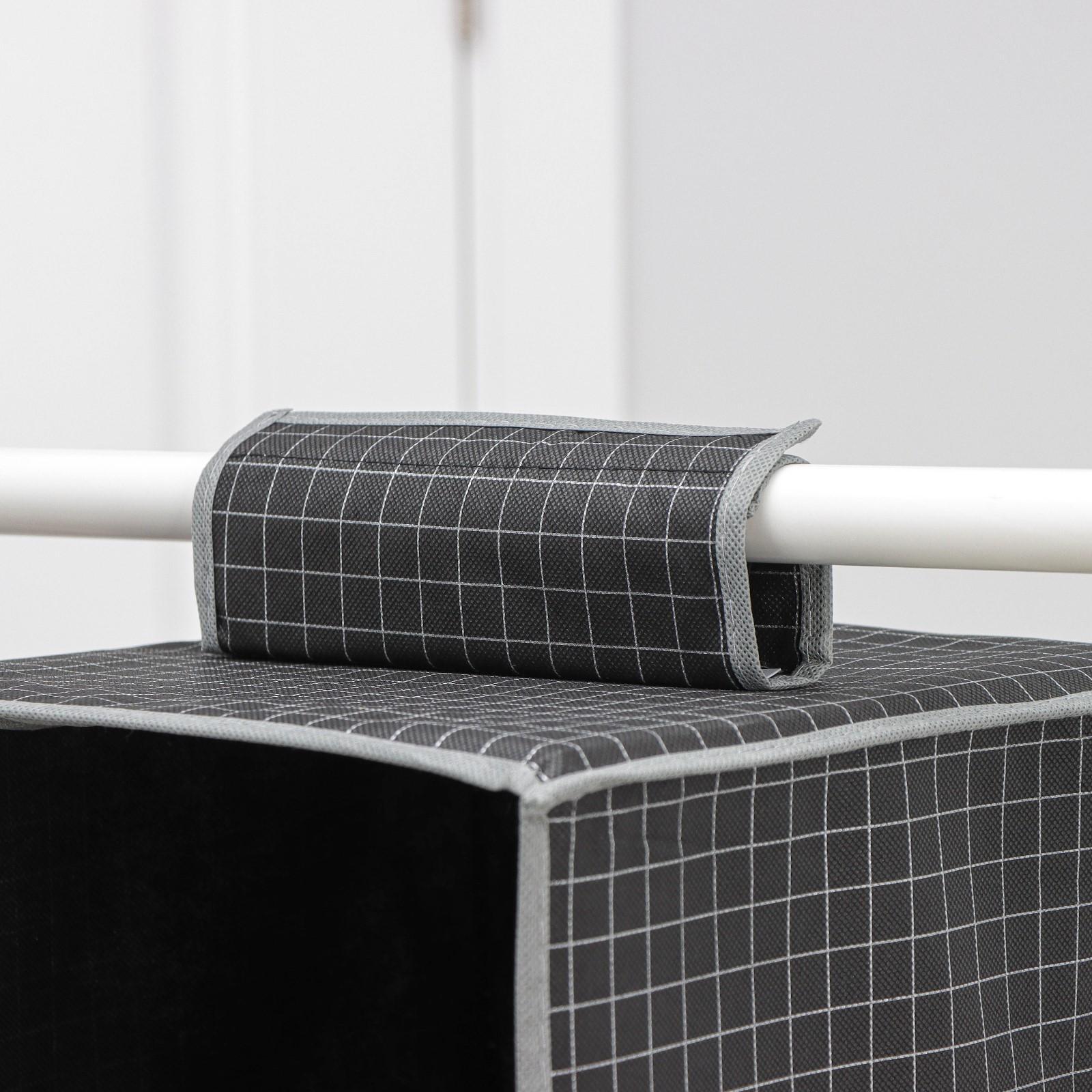 Кофр подвесной Доляна «Кло», 4 отделения, 30×30×80 см, цвет чёрный