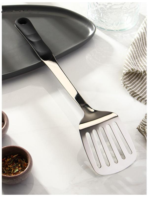 Лопатка из нержавеющей стали с отверстиями Доляна Home, 38,5×8 см, толщина 3 мм