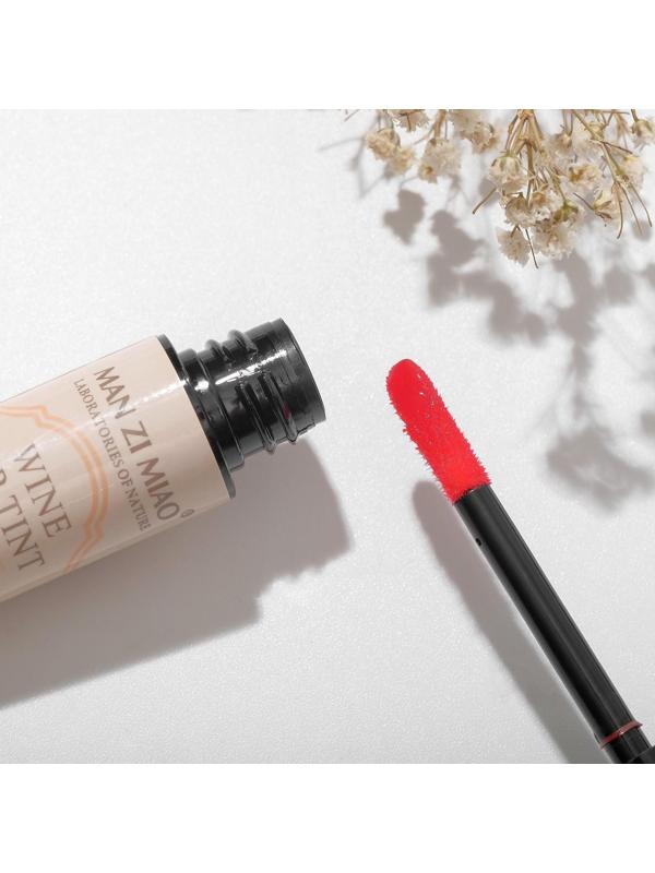 Набор 3 предмета: 2 кулона, тинт для губ 