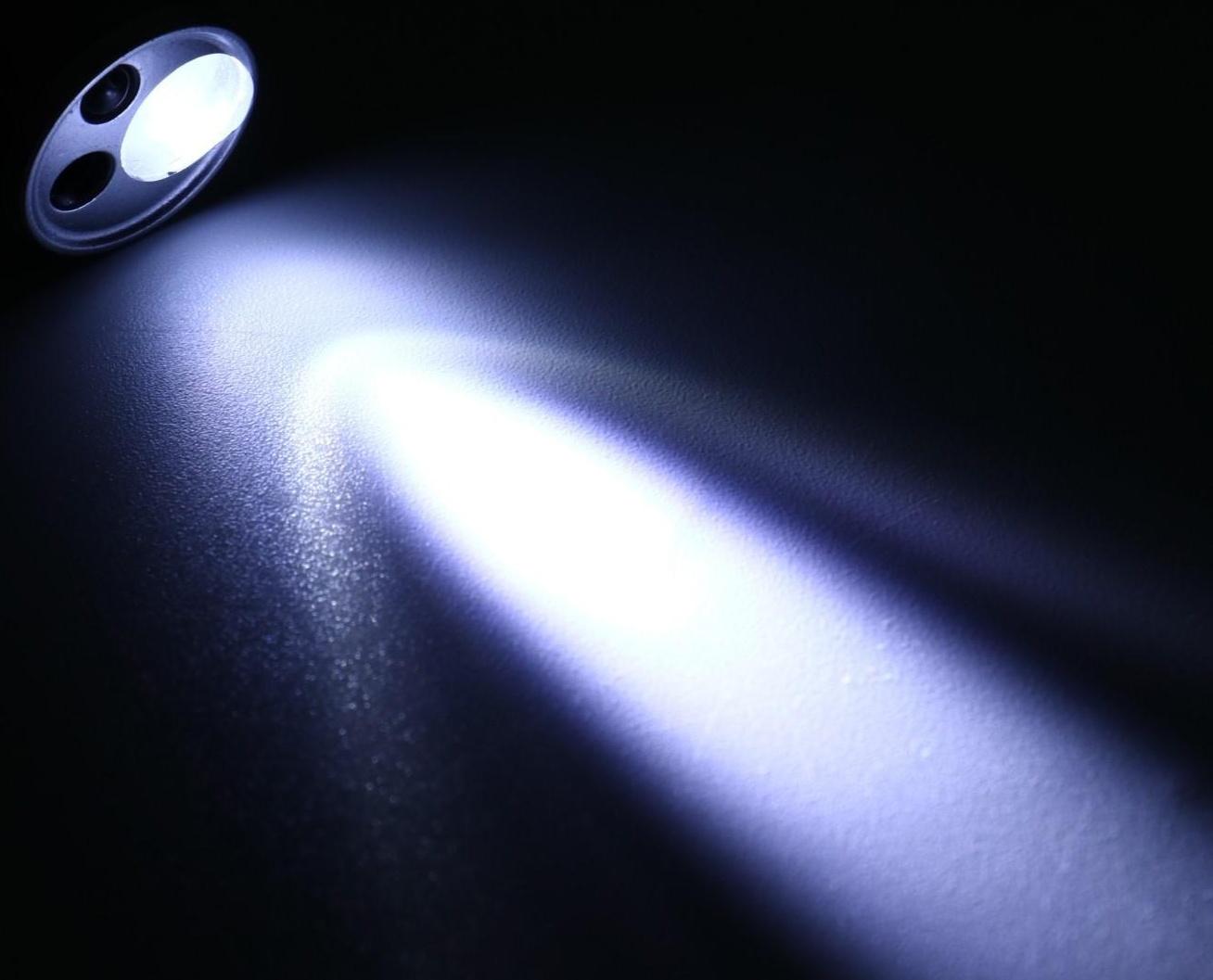 Лазерная указка 3 в 1, UV свет, 1200 мАч, 5 Вт, USB, красный луч, 200 м, 11.1 х 1.4 см