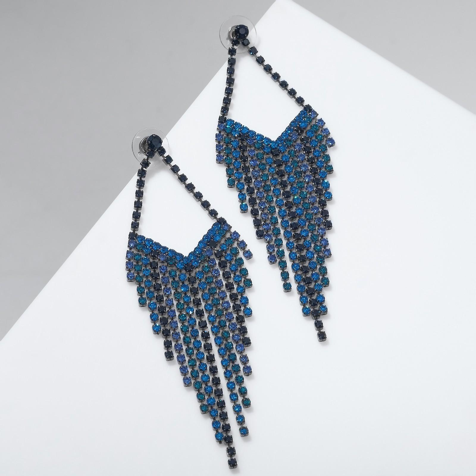 Серьги висячие со стразами 