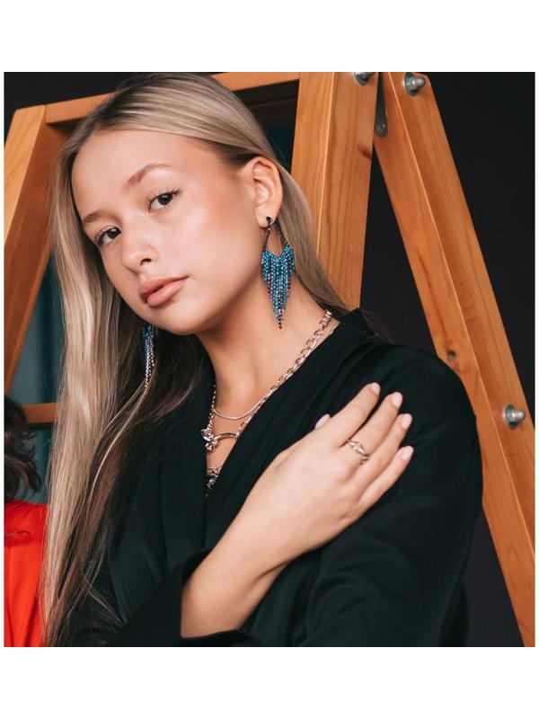 Серьги висячие со стразами 