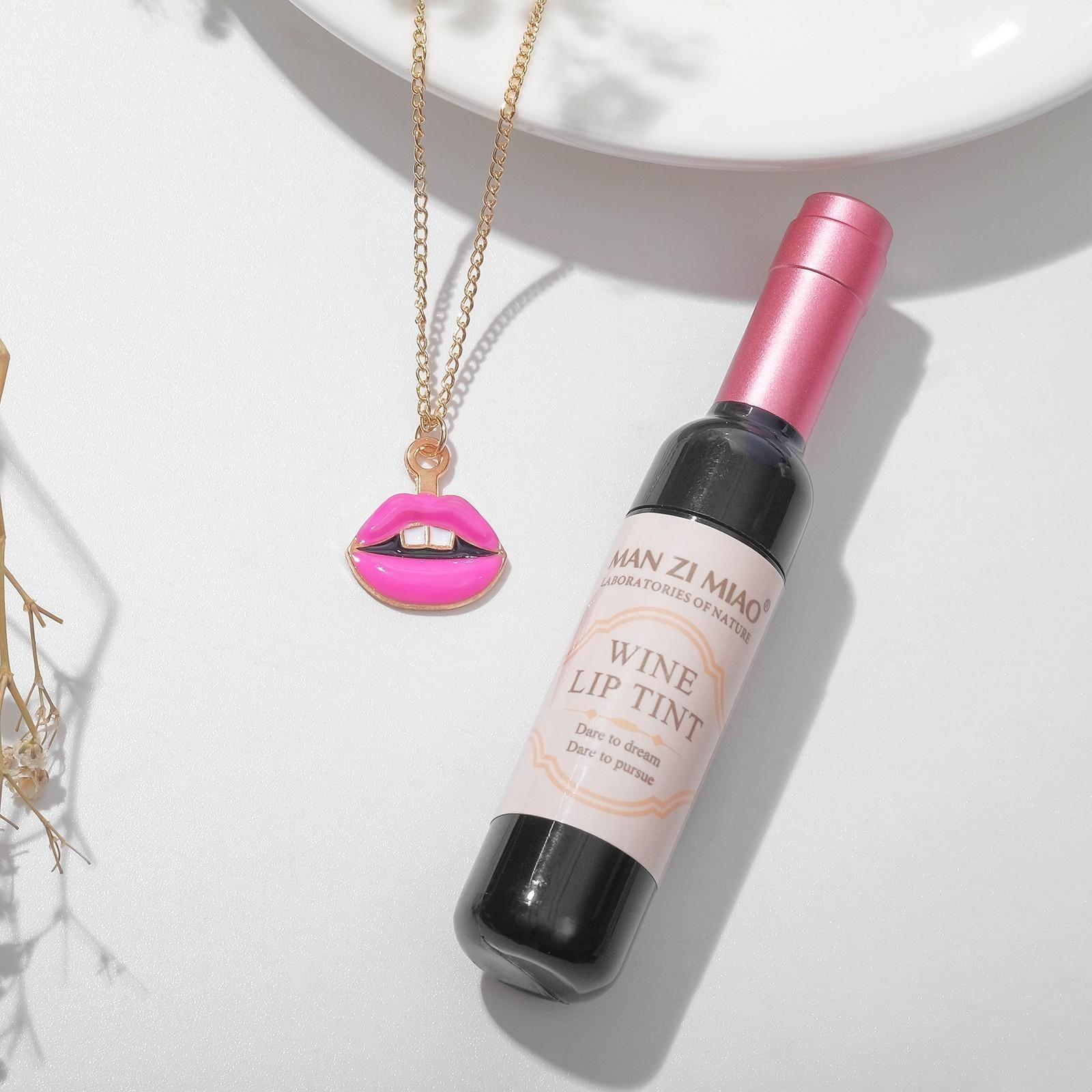 Набор 2 предмета: кулон, тинт для губ 