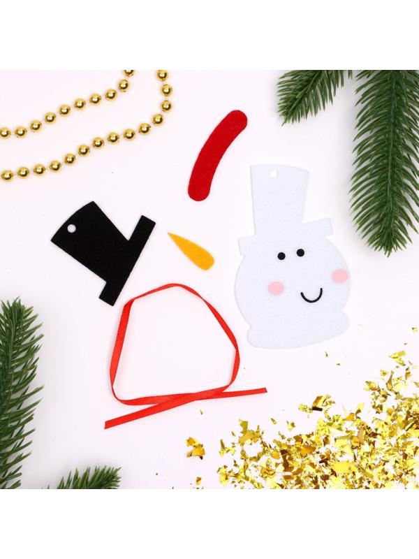 Набор для творчества. Создай ёлочное украшение из фетра «Снеговик в цилиндре»