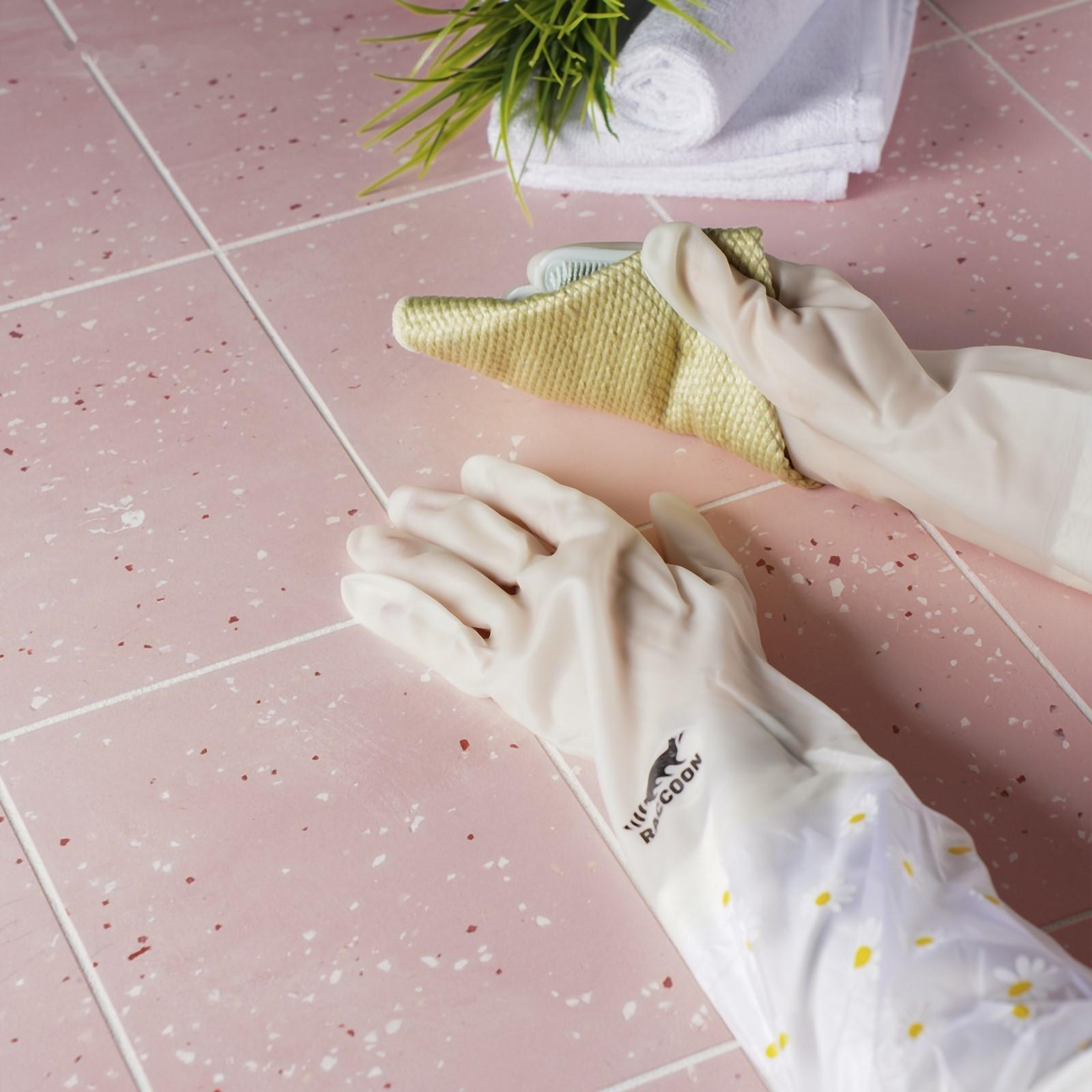 Перчатки хозяйственные Raccoon с щётками и манжетой, ПВХ, 95 гр, размер L, 47 см, цвет белый