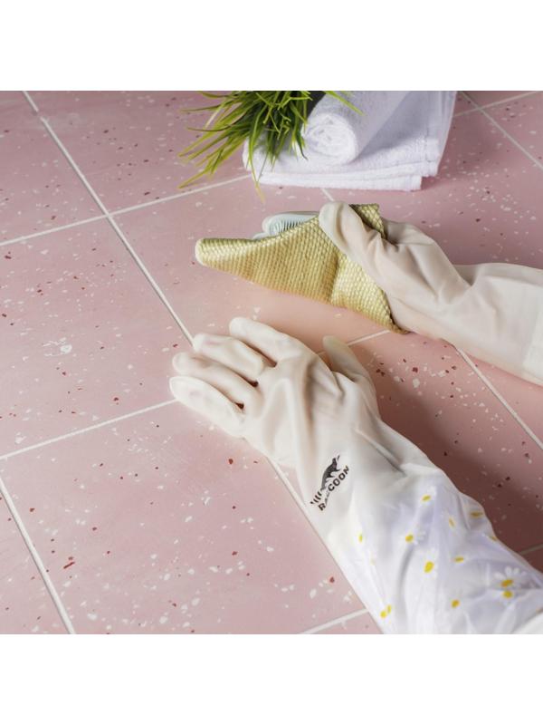 Перчатки хозяйственные Raccoon с щётками и манжетой, ПВХ, 95 гр, размер L, 47 см, цвет белый