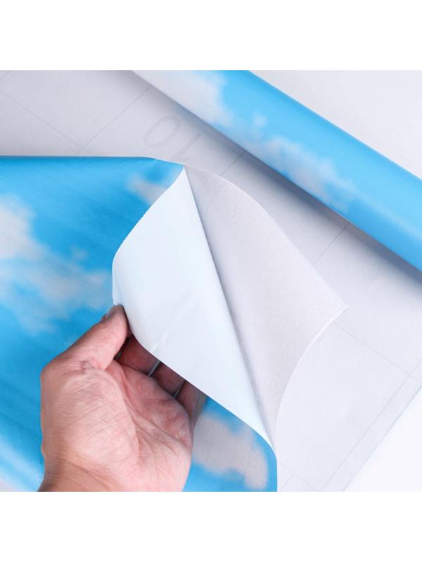 Пленка самоклеящаяся 