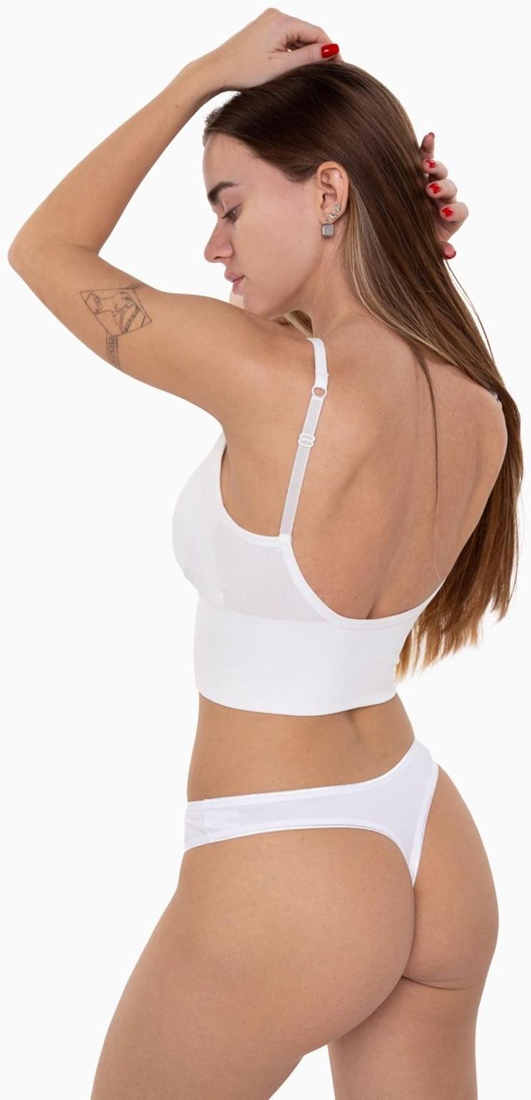 Трусы женские стринги, цвет белый, размер 44