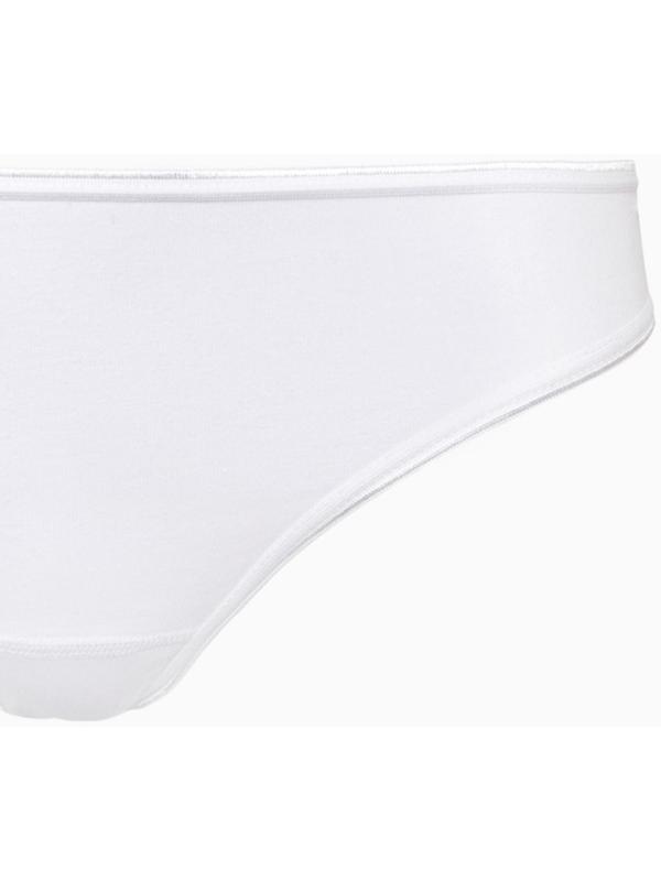 Трусы женские стринги, цвет белый, размер 44