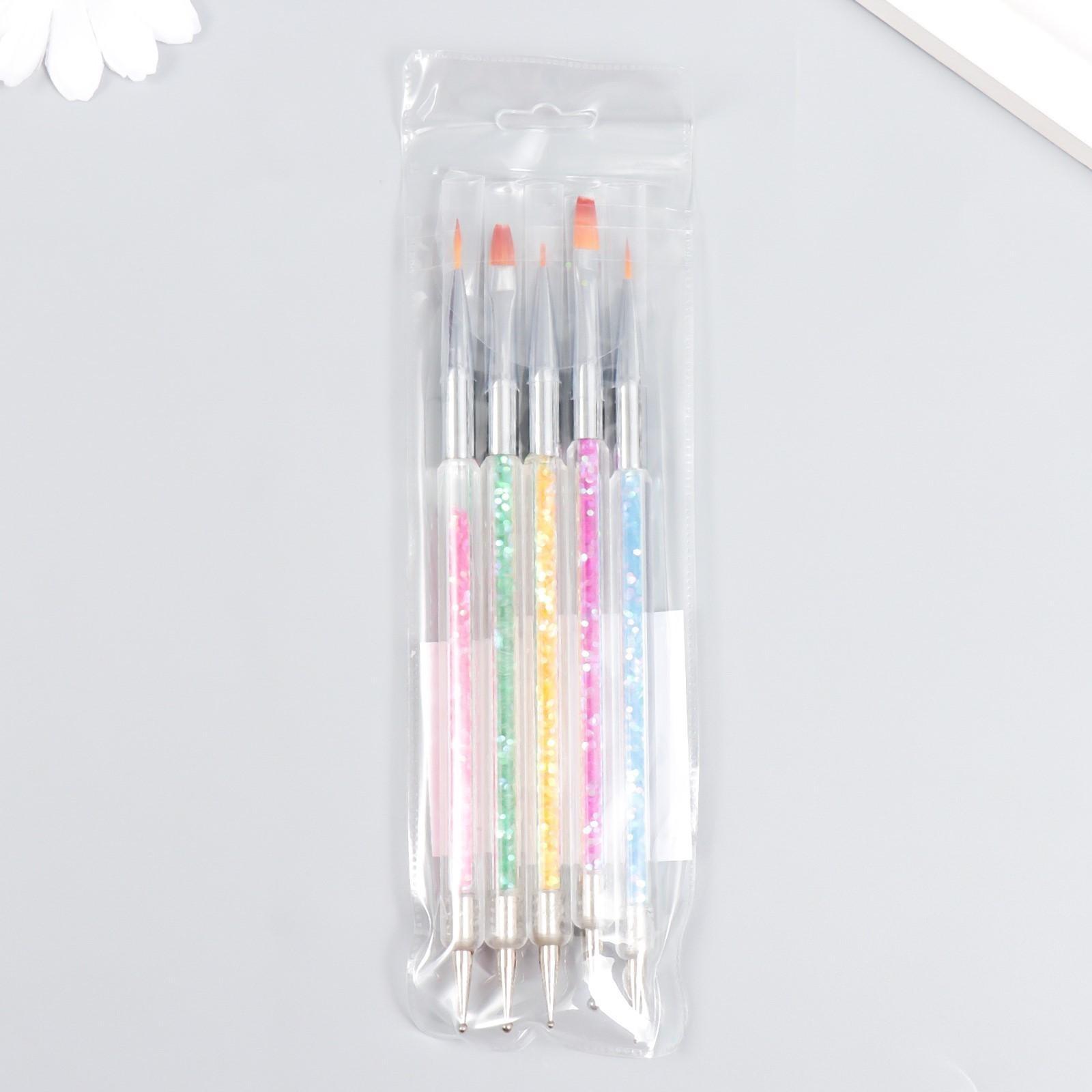 Инструменты для моделирования и придания формы с кистями 