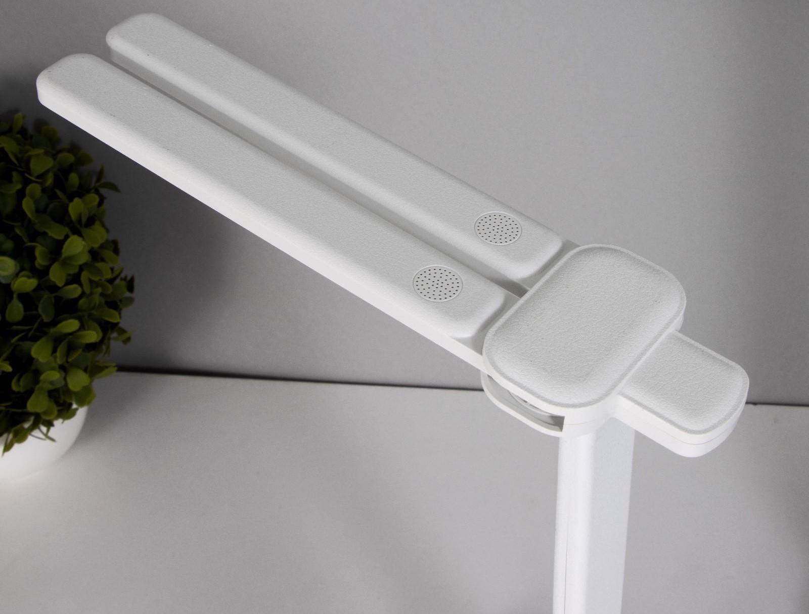 Настольная лампа сенсорная 