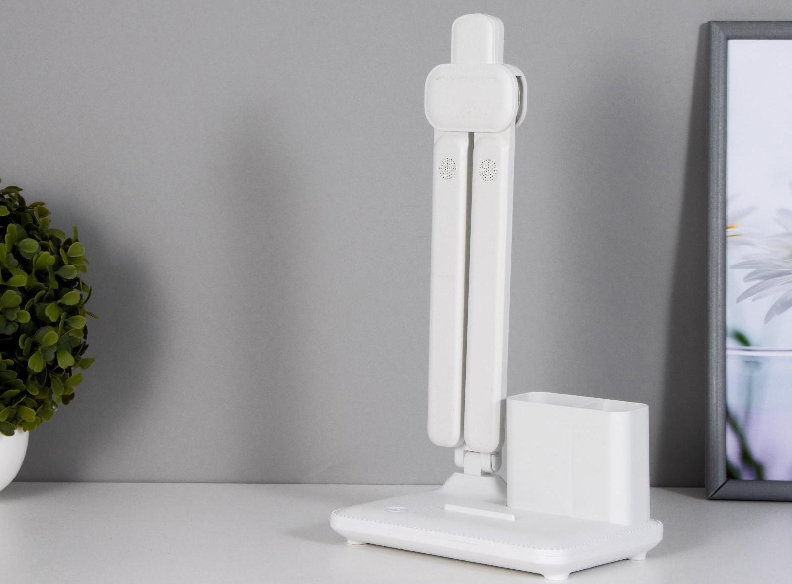 Настольная лампа сенсорная 